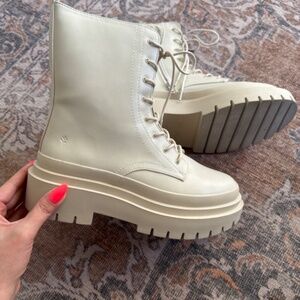 Cool Planet by Steve Madden Lace Up Zipper Combat Boots